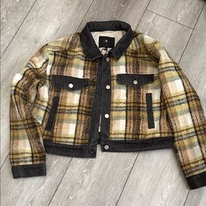 Women’s 7 for all mankind Plaid Jean jacket new size large